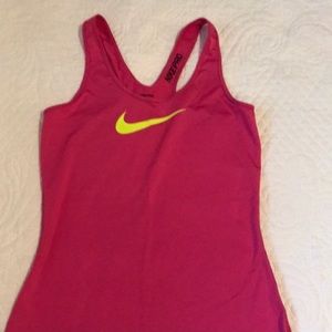 Nike pro tank bundle